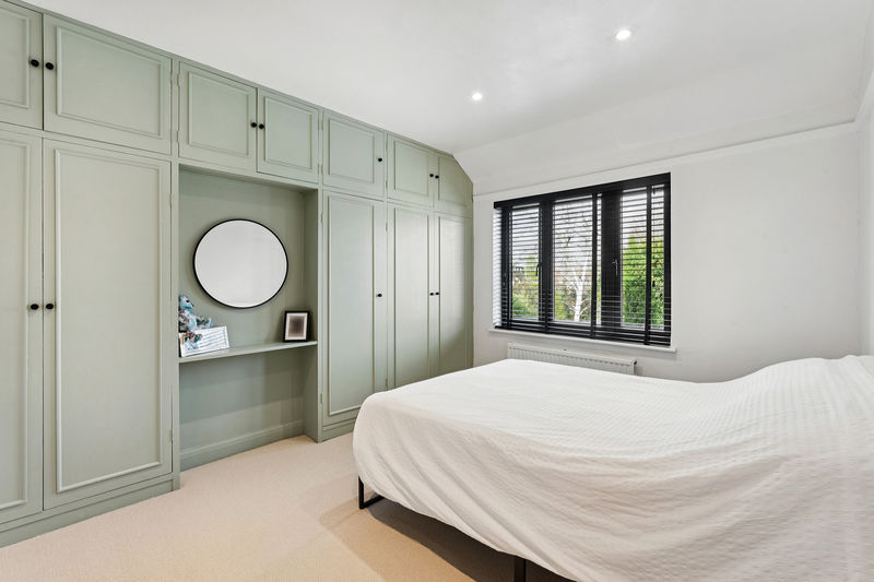 Photo 6- click for photo gallery